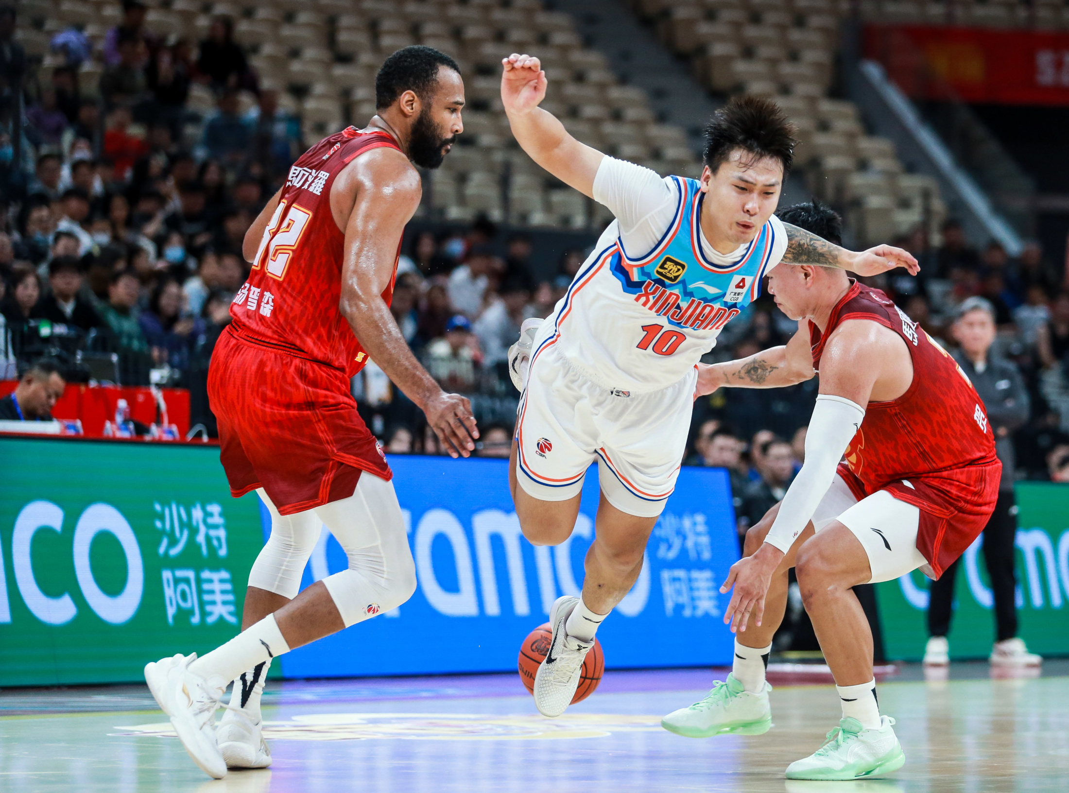 开云官网包含加时末段CBA常规赛传出新动向，里尔绝杀压哨，管理层表态——信心回归，赛季目标并未改变的词条